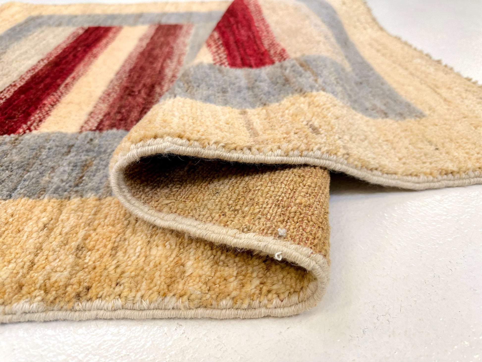Gabbeh 2'08"x3'11" ivory/multicolor-4