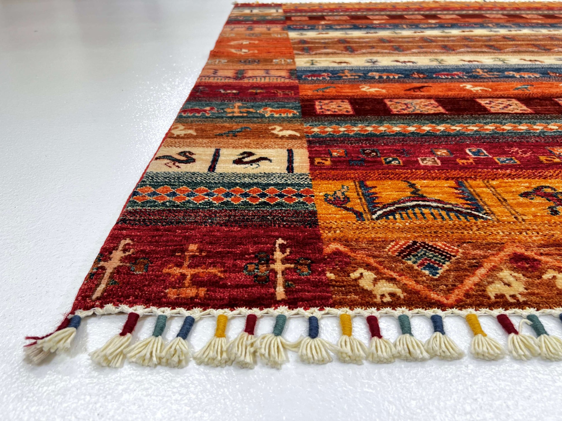 Khurjeen/Gabbeh (6'06"x6'10") rust/multicolor-2