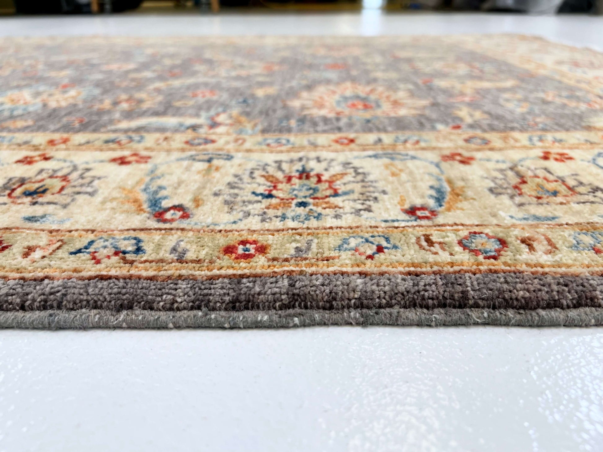 Chobi Farahan gry/bge 4'00"x5'06"-3