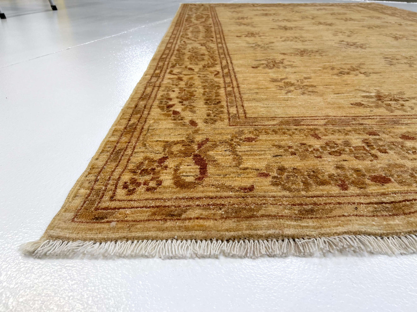 Chobi (5'09"x9'00") ivory-3