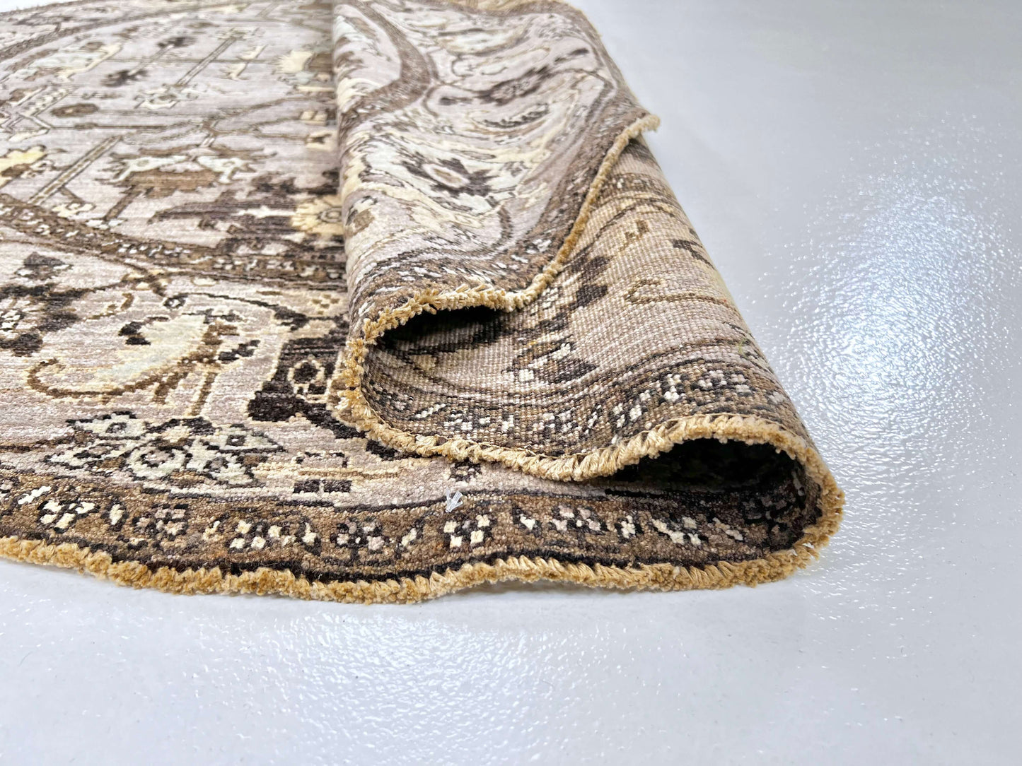 Afghan Heriz (6'00" Round)-3