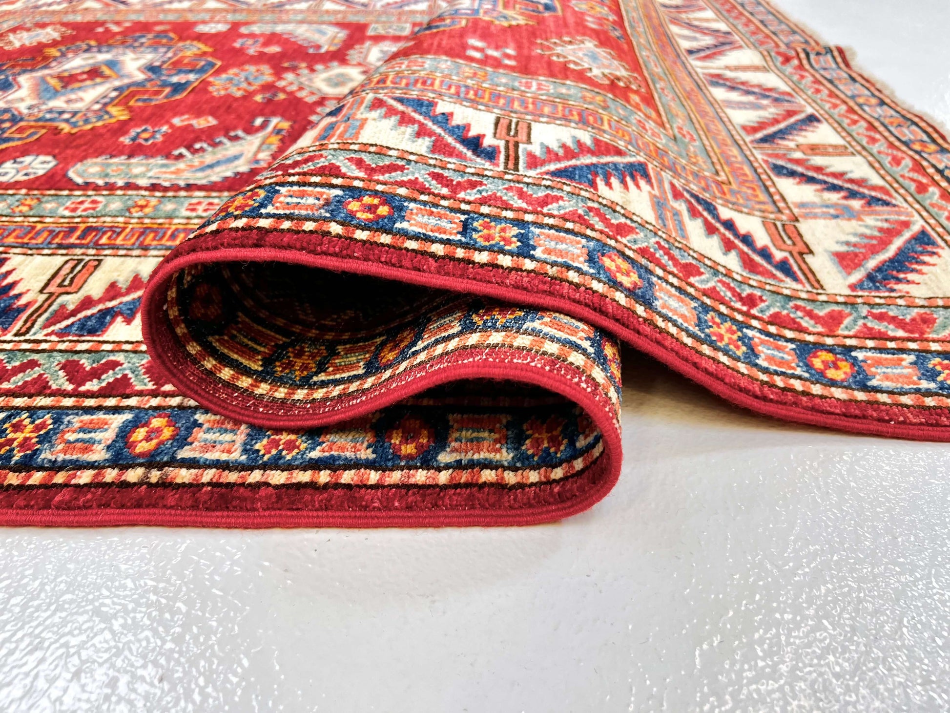 Super Kazak 4'00"x5'11" red/ivo-4