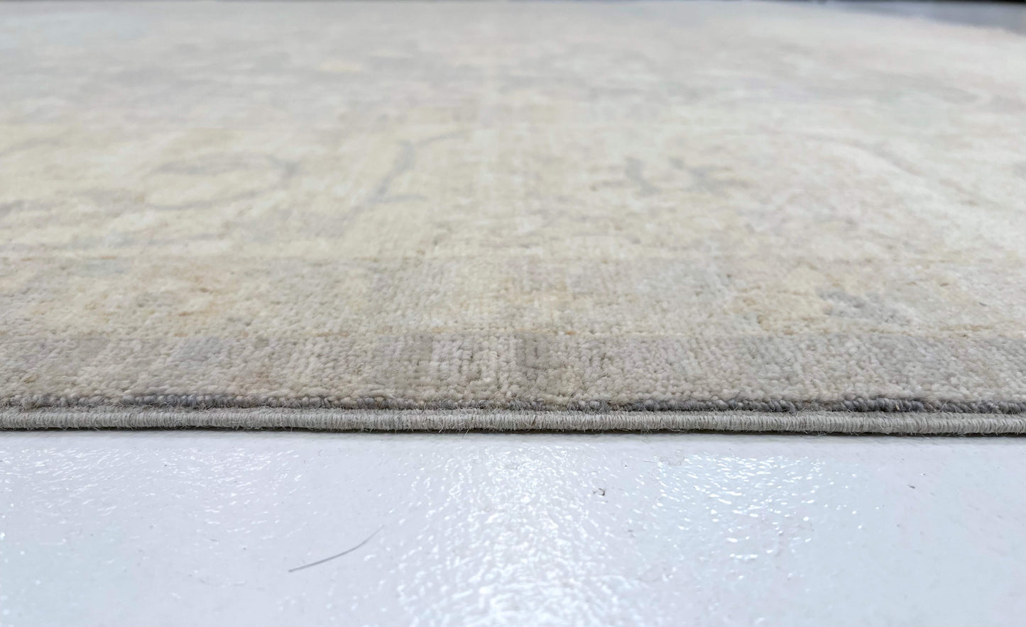 WhiteWash Chobi 10'00" x 13'05" lt.gry/ivo-2