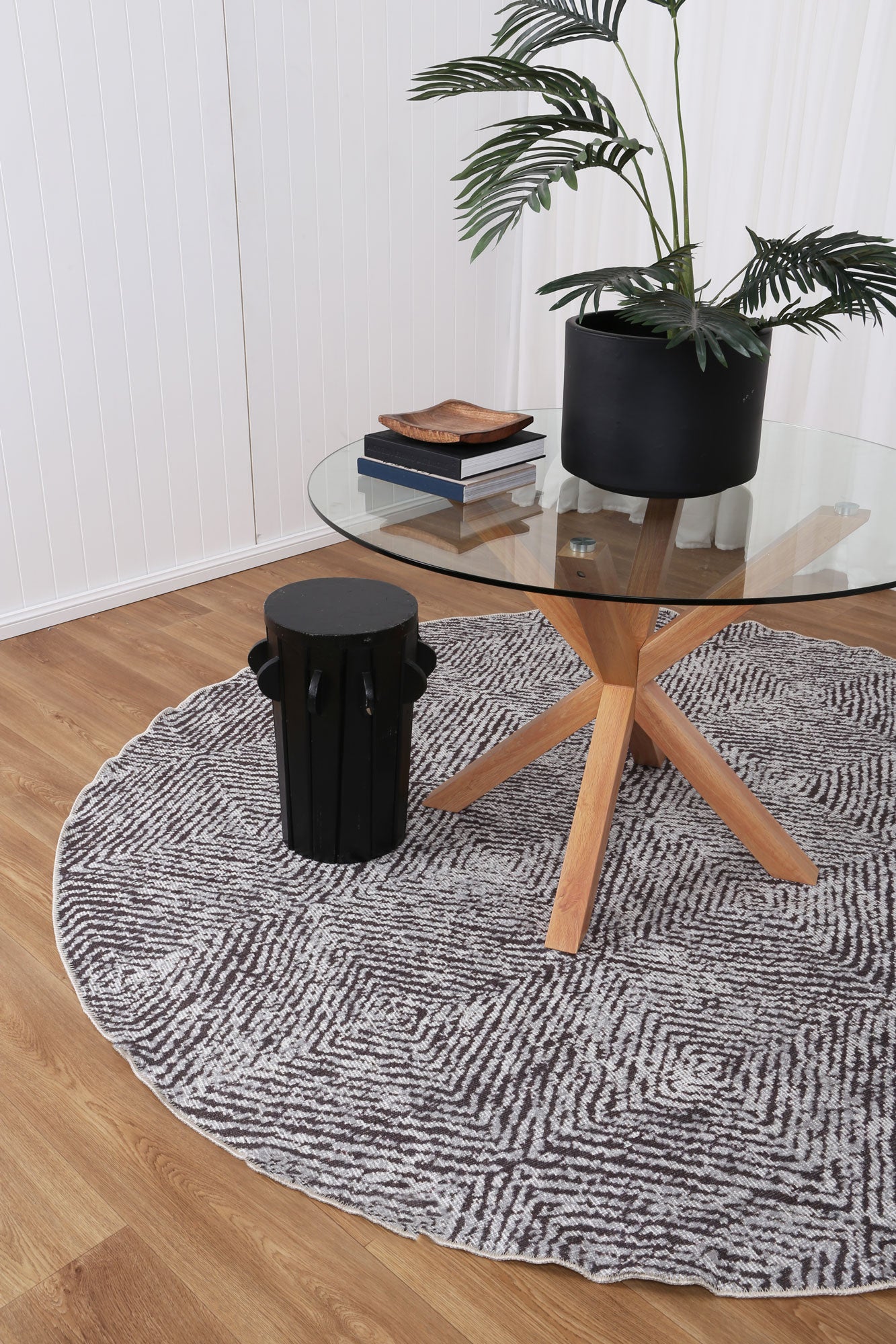 Contemporary Lauro in Grey : Round Rug-1