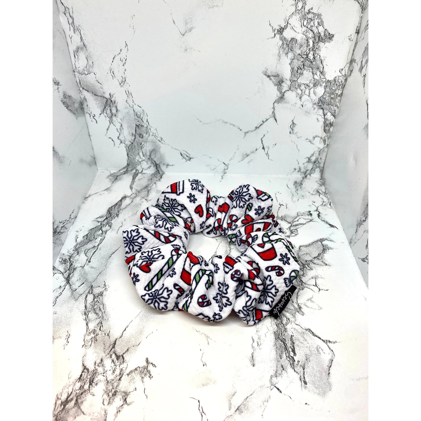 Mini Snowflake and Coffee Christmas Scrunch