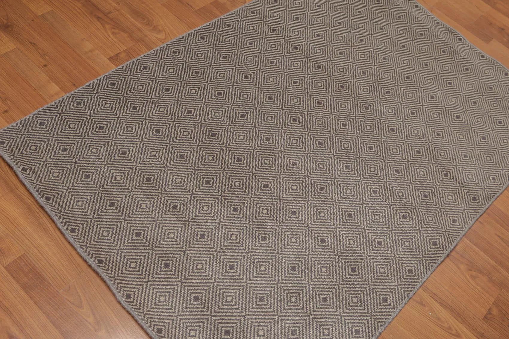 4' x 6' Hand Knotted Traditional Oriental 100% Wool Area rug Gray-1