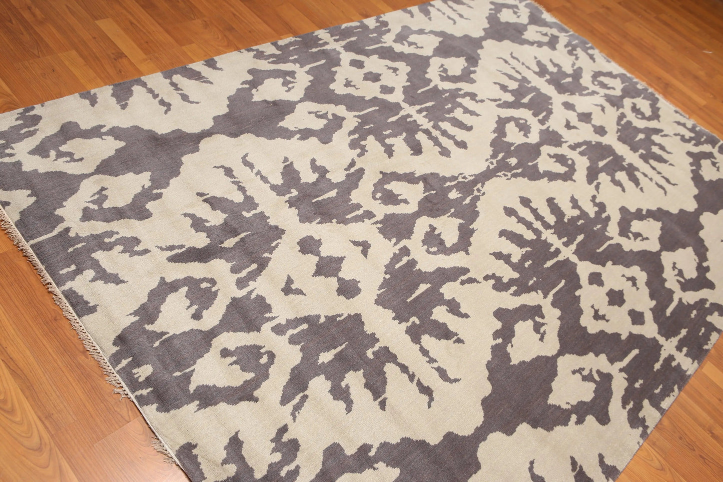 6' x 9' Tone On Tone Abstract Print Hand Knotted 100% Wool Area rug Gray-2