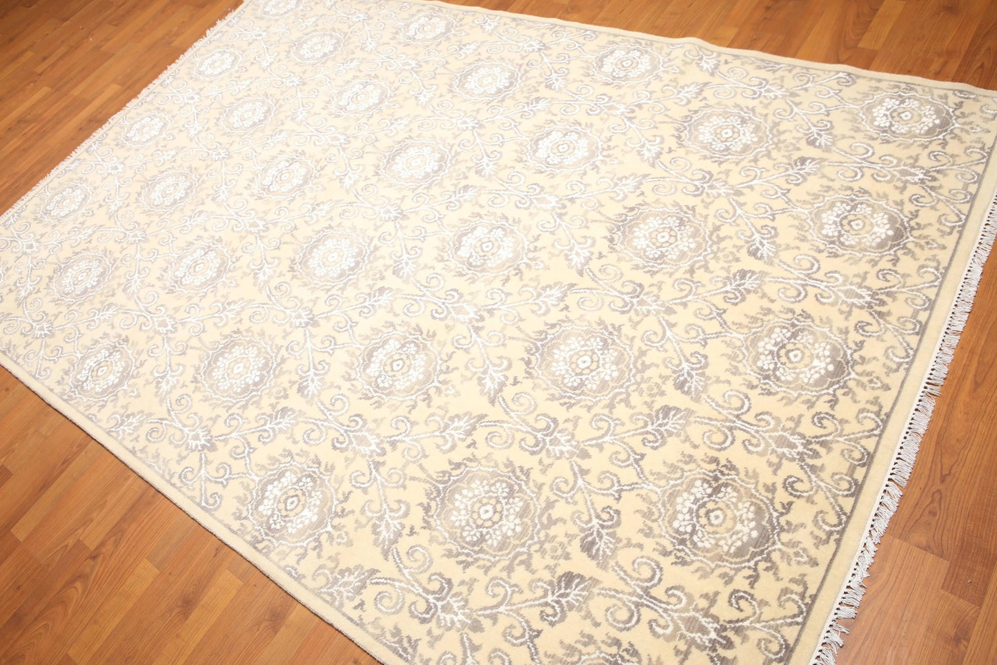 6' x 9' Hand Knotted Damask Area Rug Wool & Bamboo Silk Beige-1