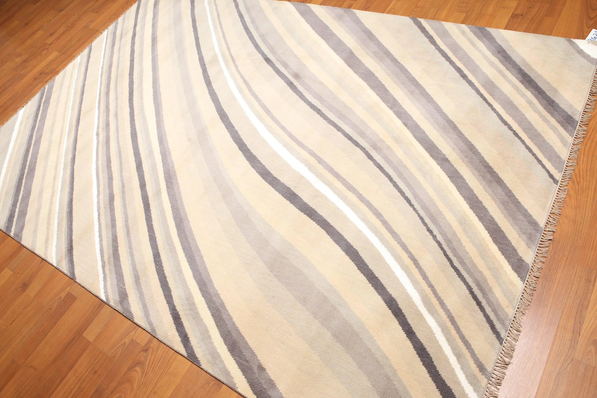 6' x 9' Hand Knotted Designer Area Rug Wool & Bamboo Silk Beige-1