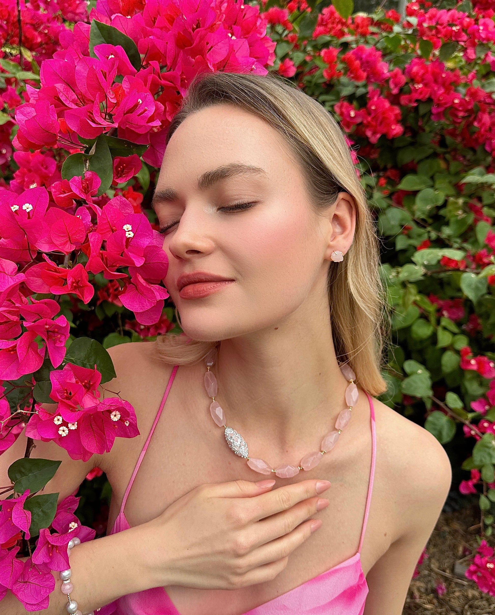 Rose Quartz Elegance Necklace LN010-0
