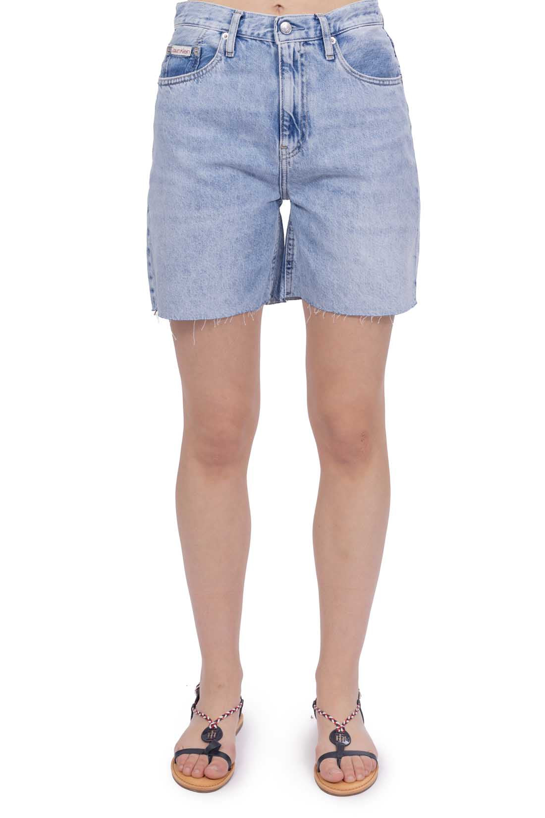 CALVIN KLEIN JEANS - Women's relaxed denim Bermuda shorts-11
