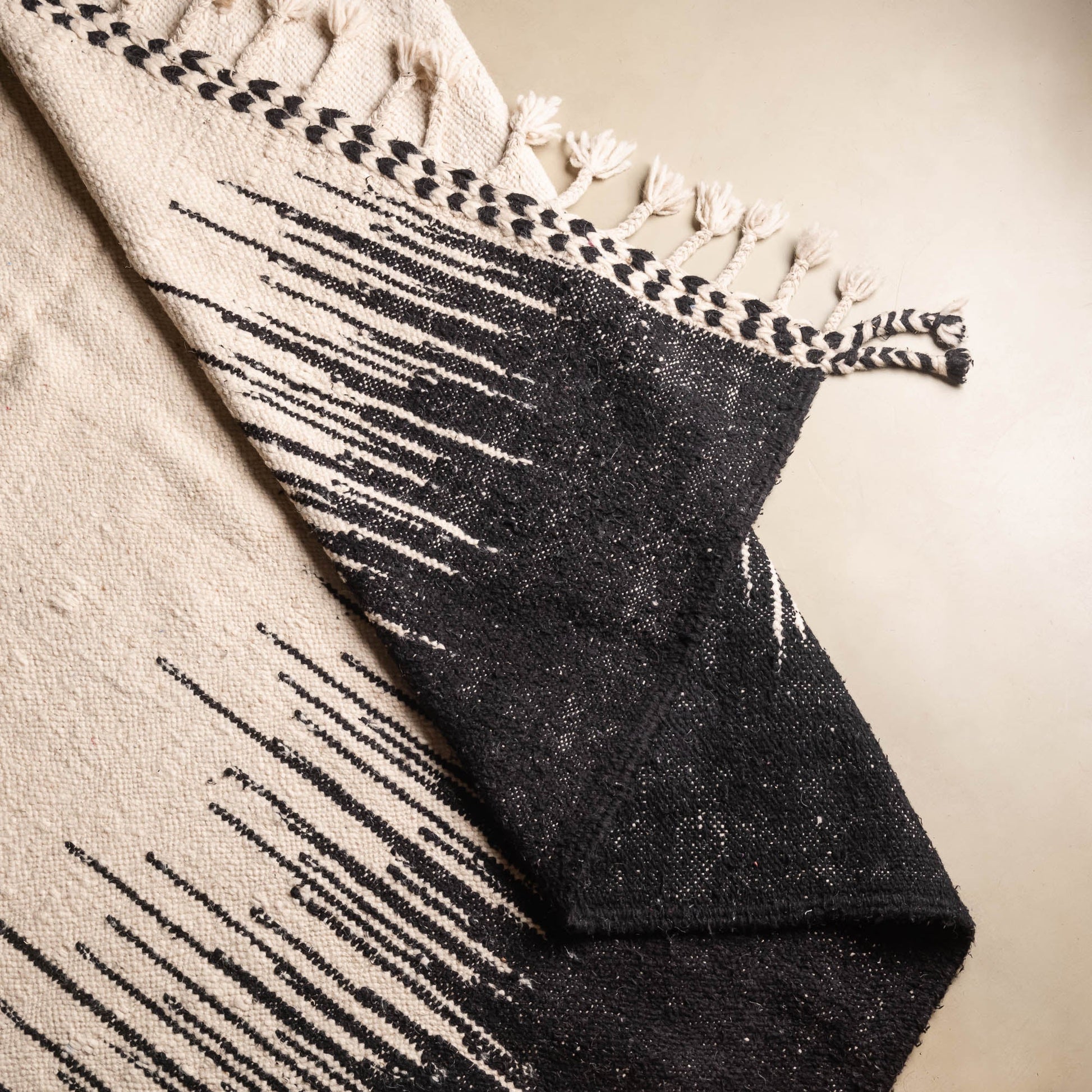 Tafza - taznakht kilim rug-3
