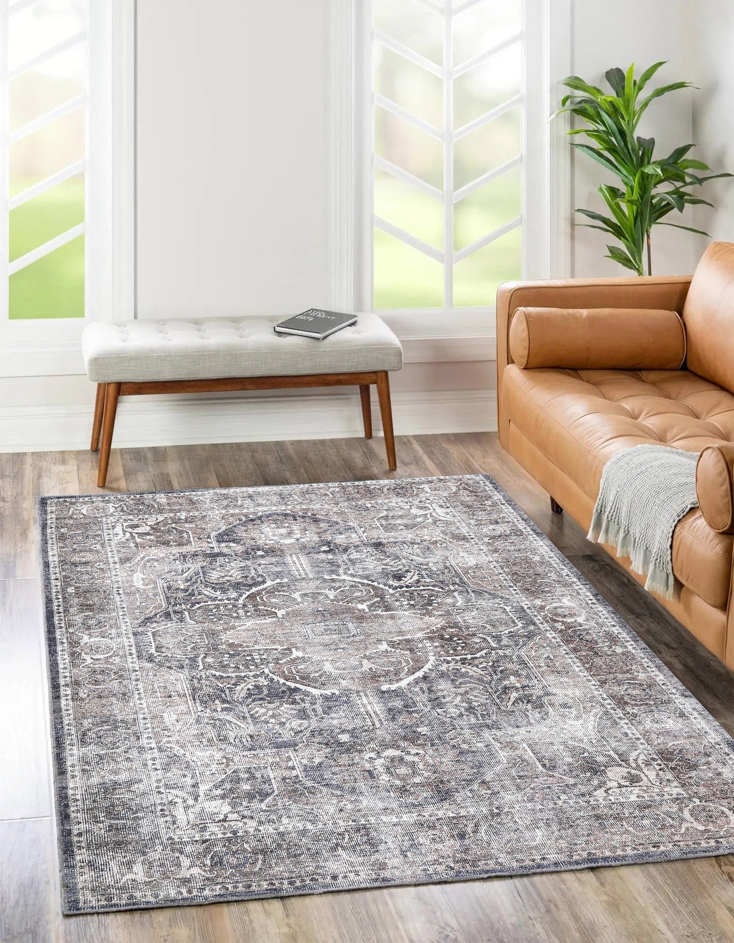 Distressed Vintage Kendra Ash in Grey Rug-1