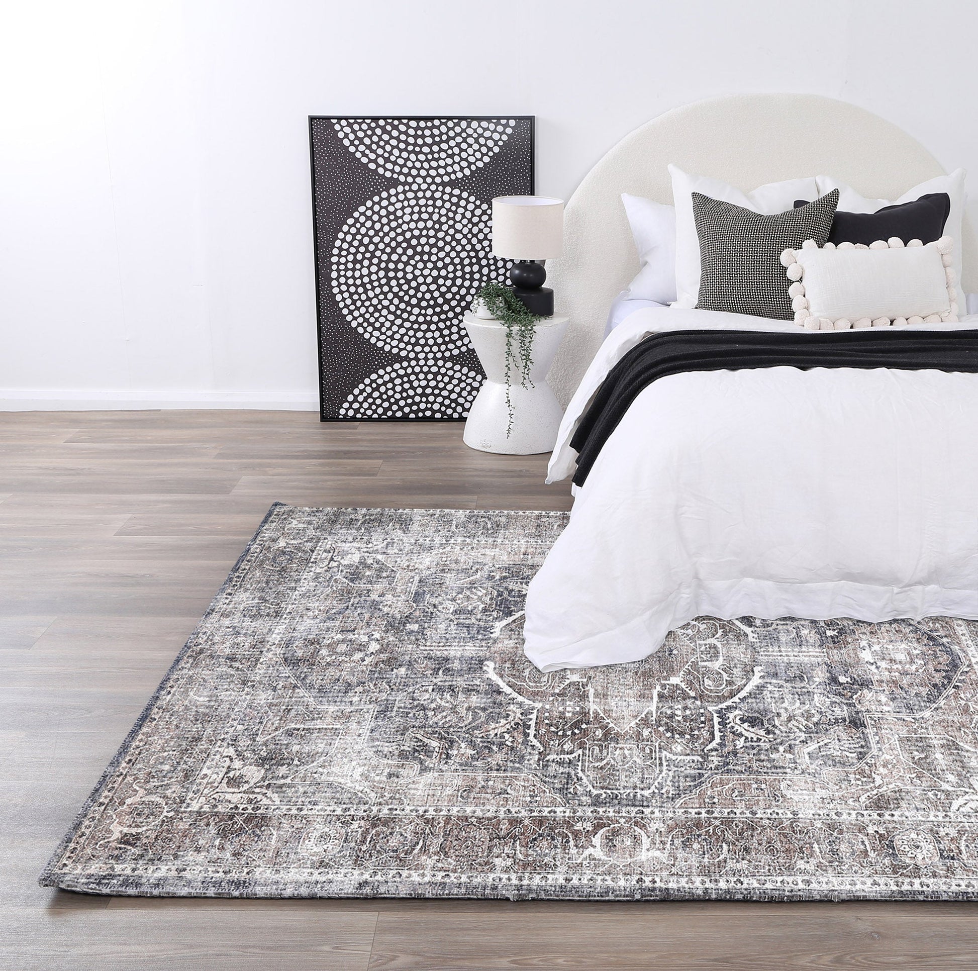 Distressed Vintage Kendra Ash in Grey Rug-2