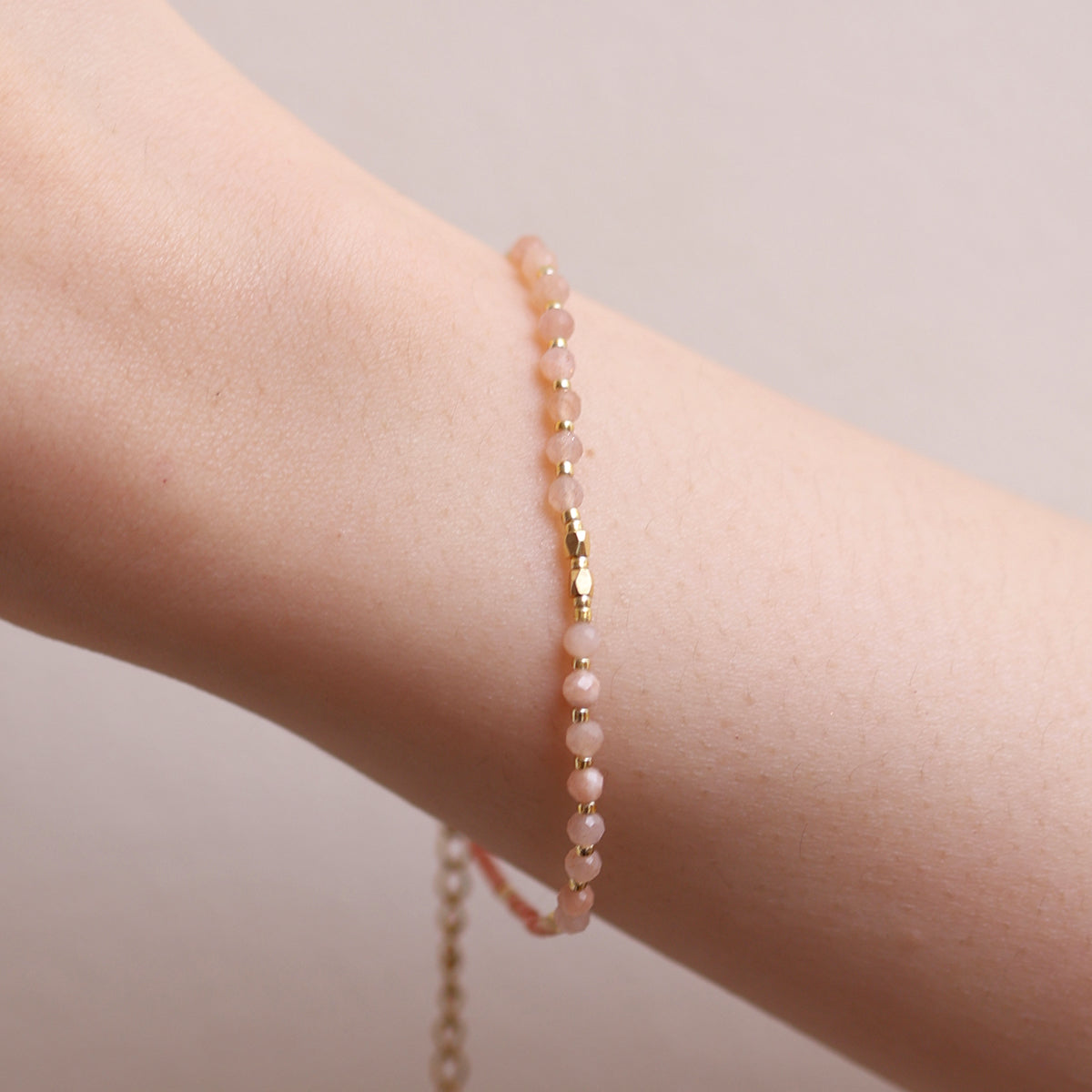 Rose quartz beaded bracelet-1