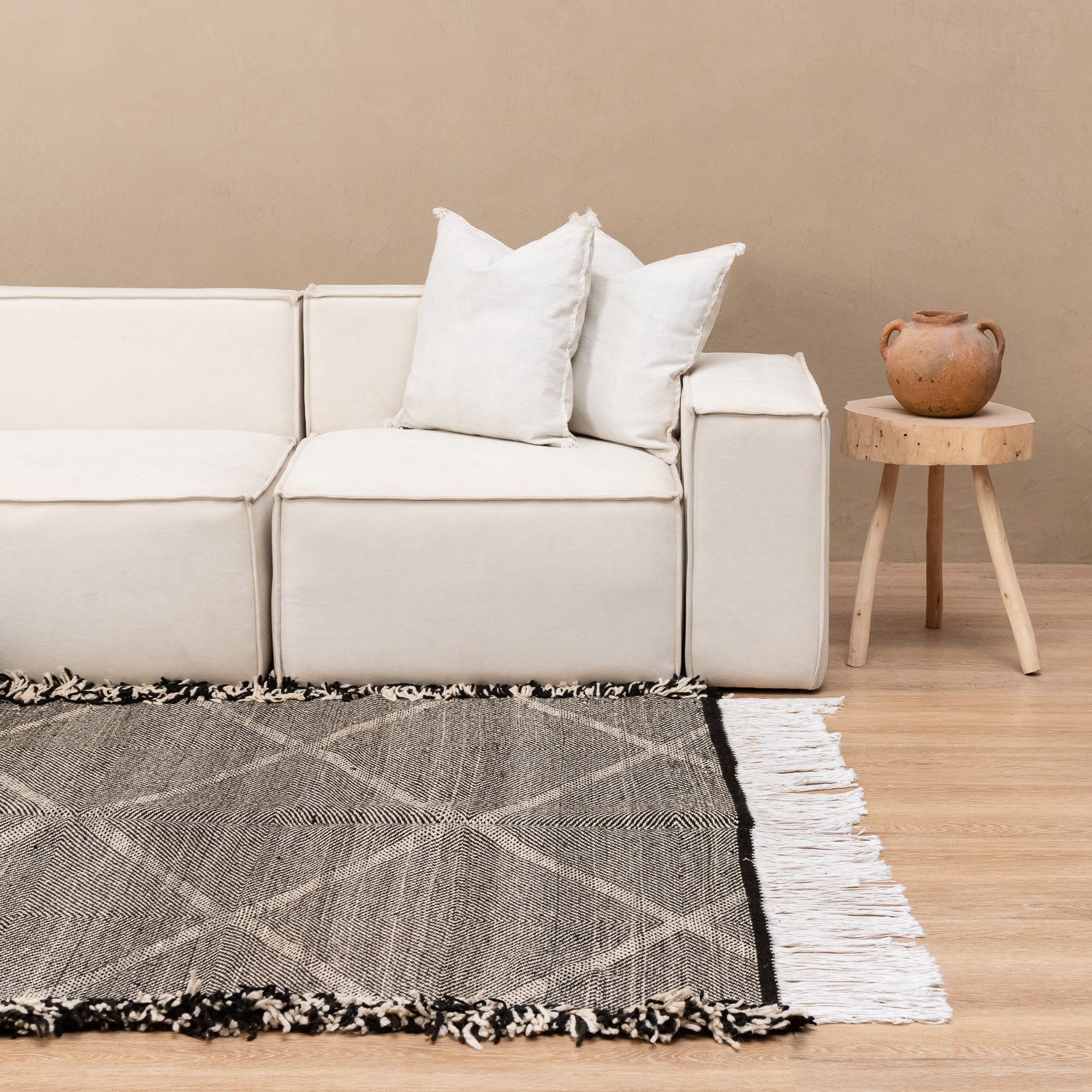 Soheir - taznakht kilim rug-1