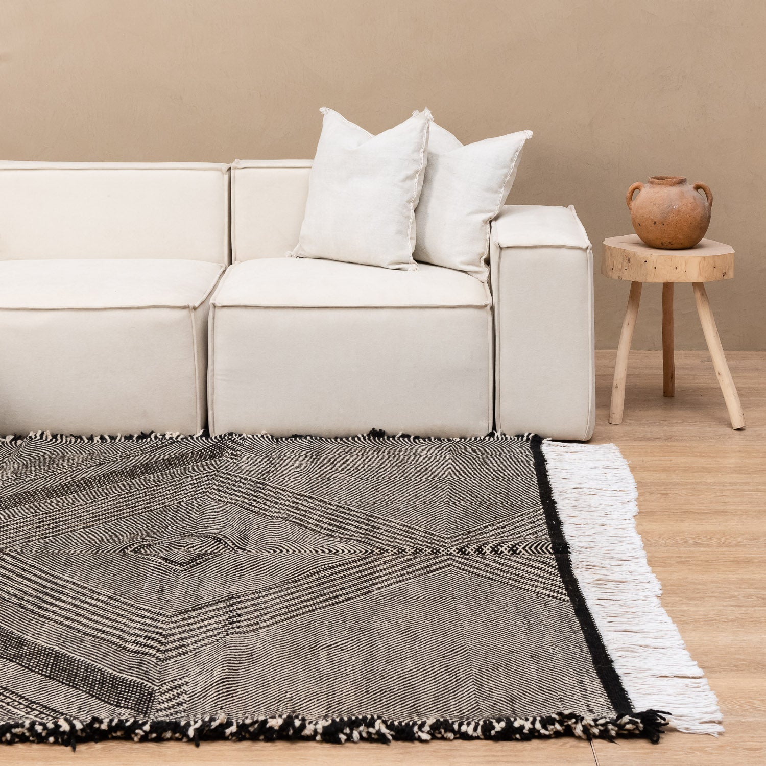 Wattas - taznakht kilim rug-1