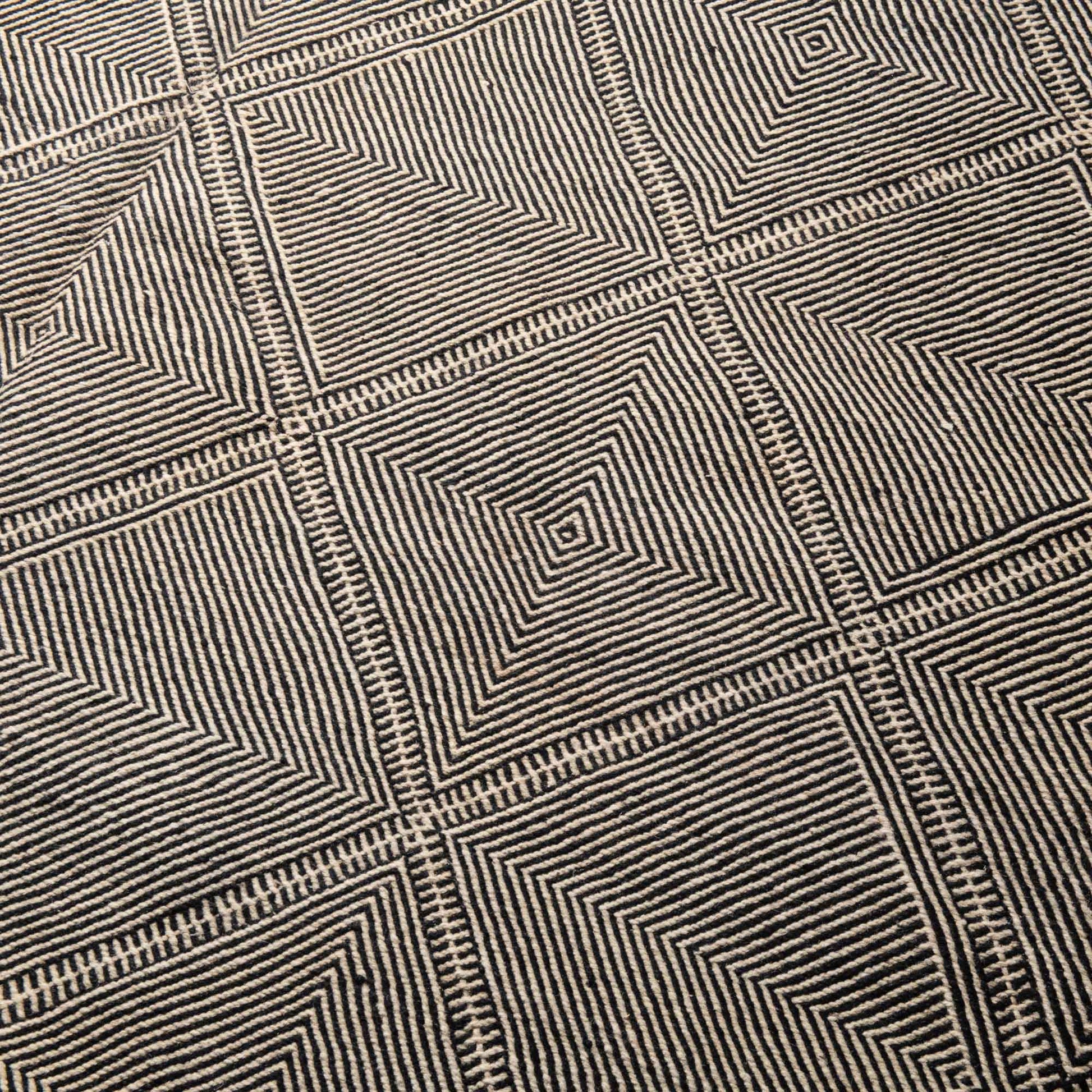 Tamazgha - taznakht kilim rug-2