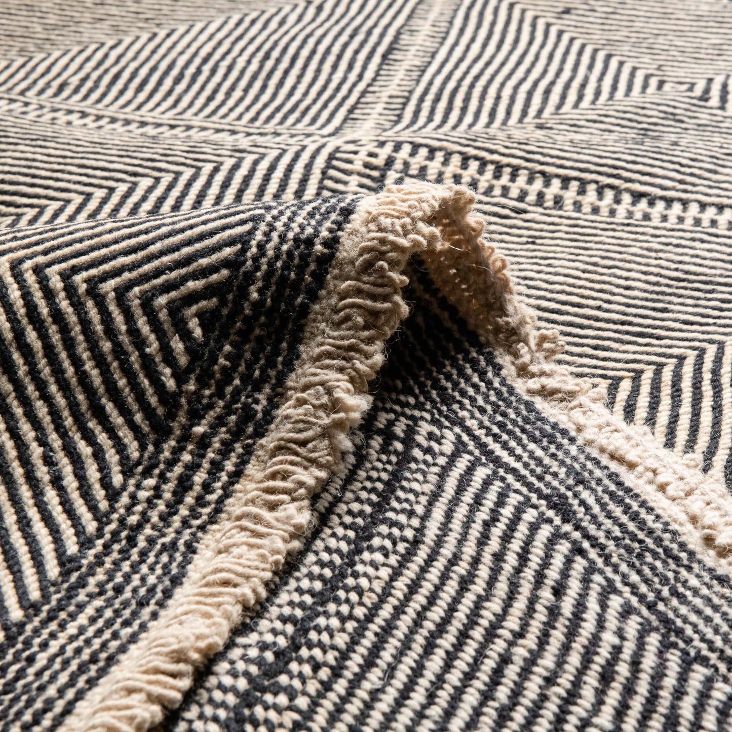 Tamazgha - taznakht kilim rug-3
