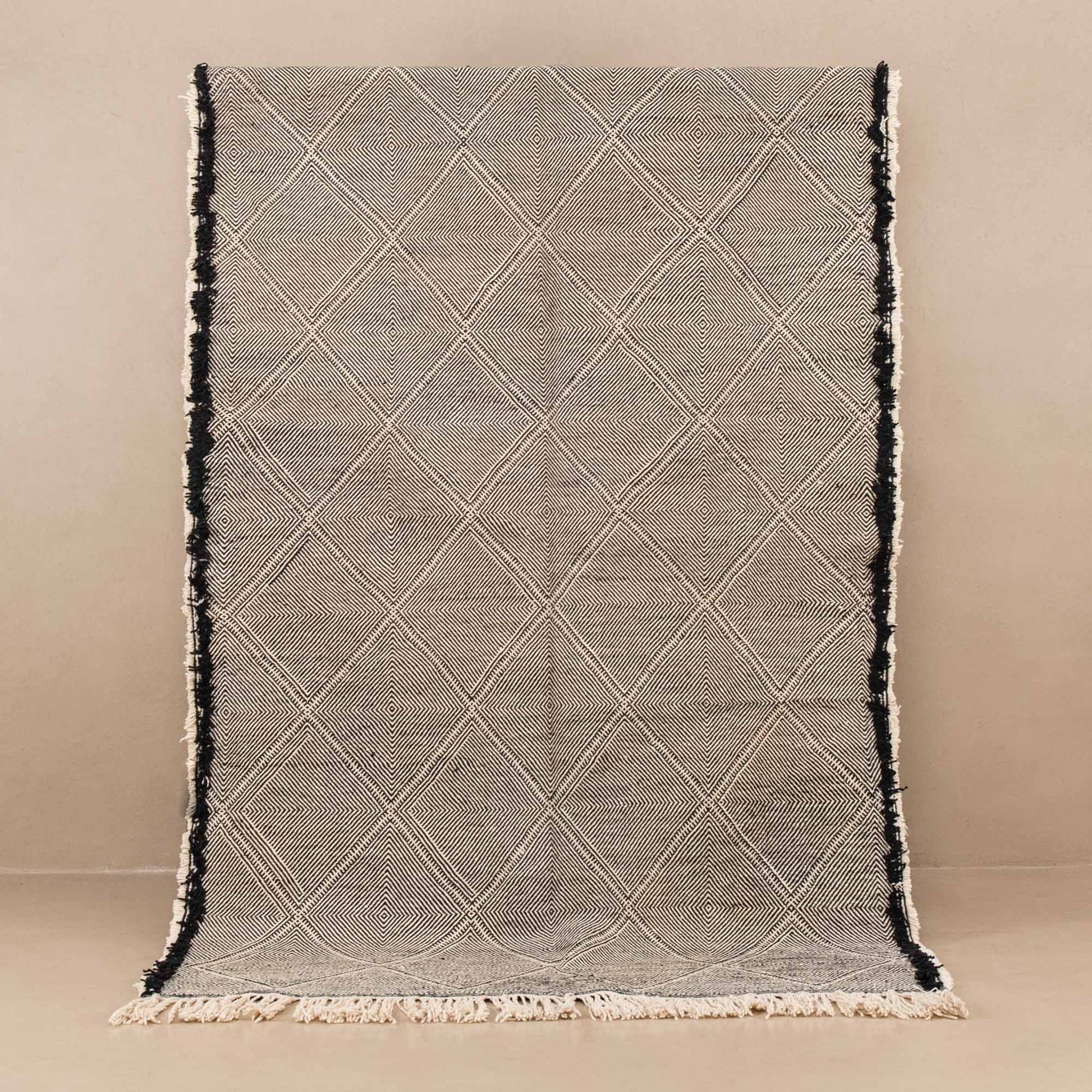 Tamazgha - taznakht kilim rug-0
