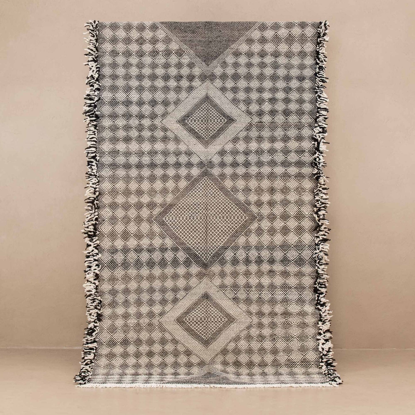 Tamghara - taznakht kilim rug-0