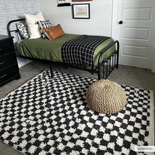 Kieu Black & White Checkered Shag Rug-0