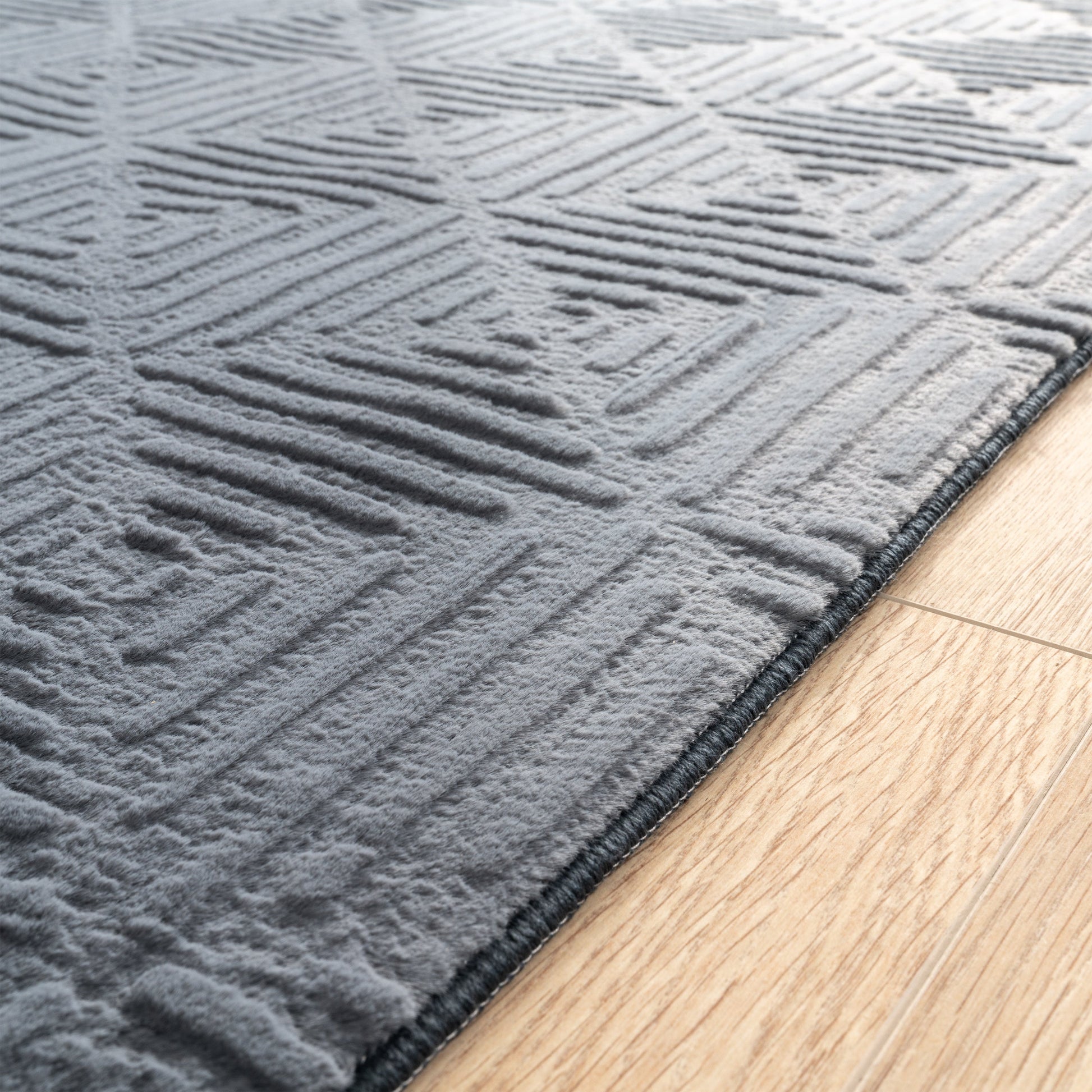 Soft Washable Area Rug Aspen with High-Low Pattern-1