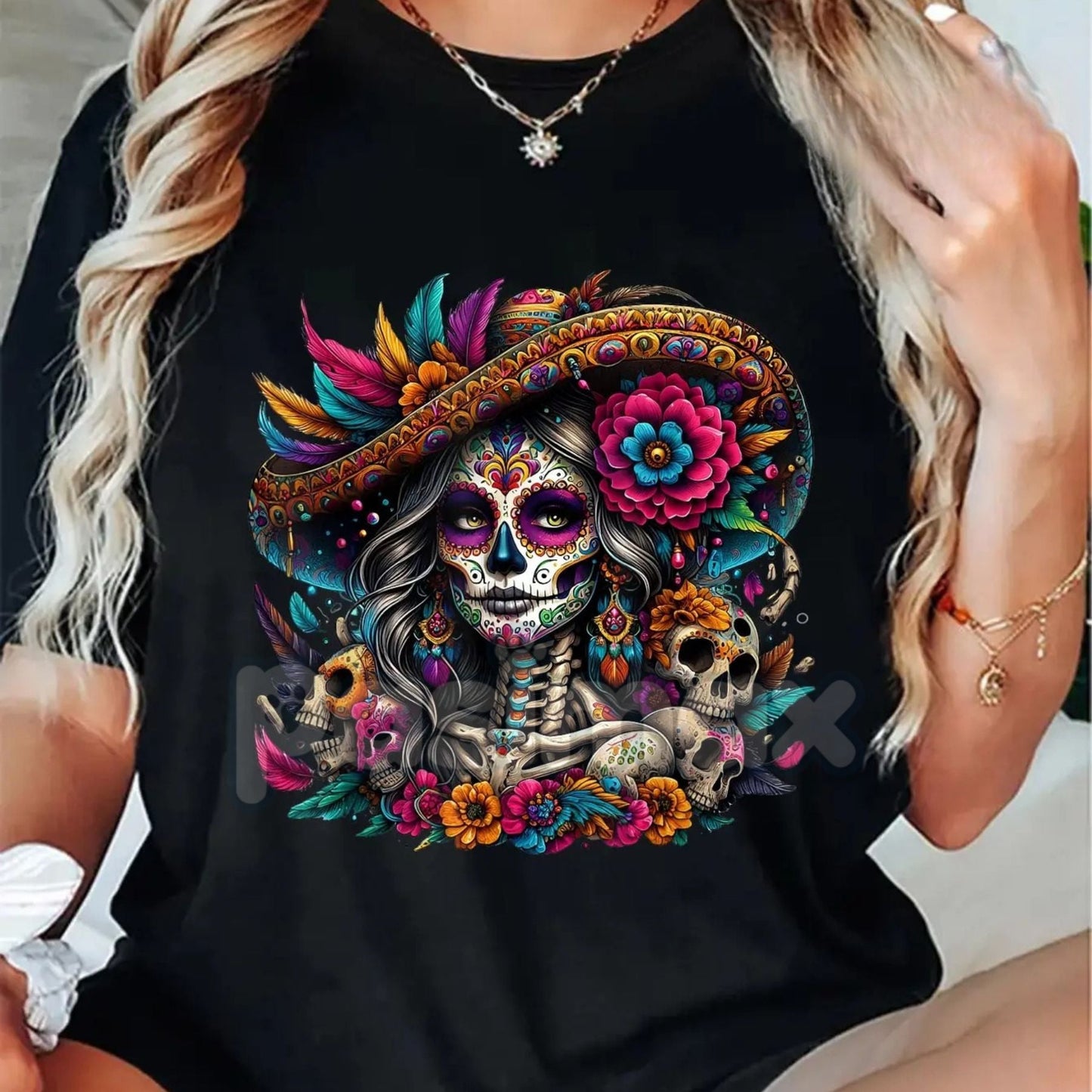 La Catrina T-Shirt - Unisex Día de Muertos Sugar Skull Tee, Elegant Day of the Dead Women's Graphic