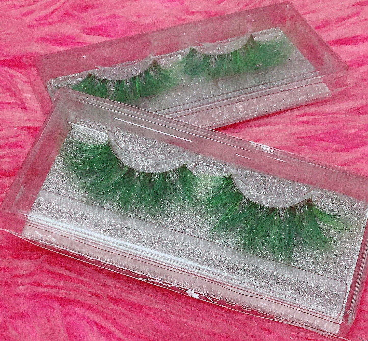 *LEPRECHAUN* (Green) DOLLicious  COLORBLAST Lashes !