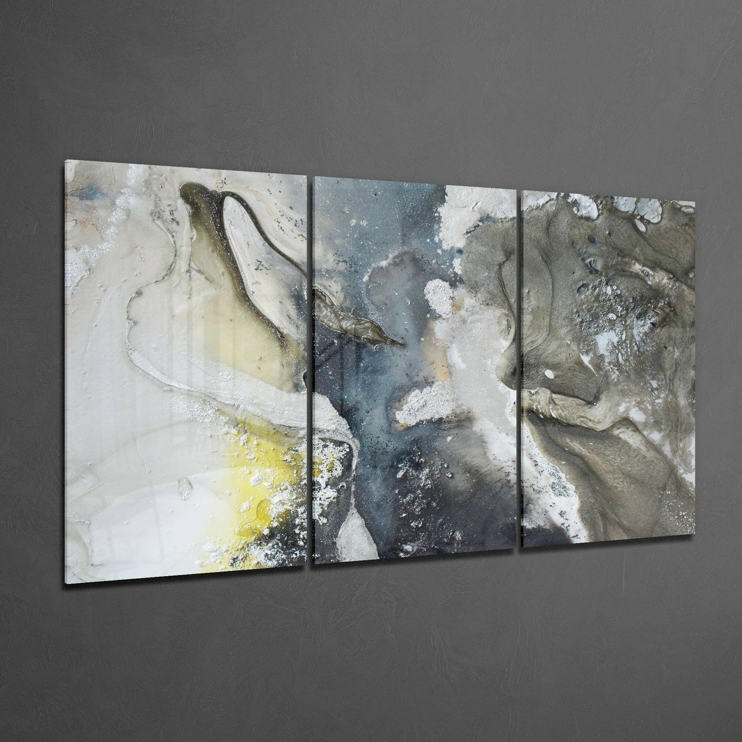 Sophisticated Mixture Glass Art