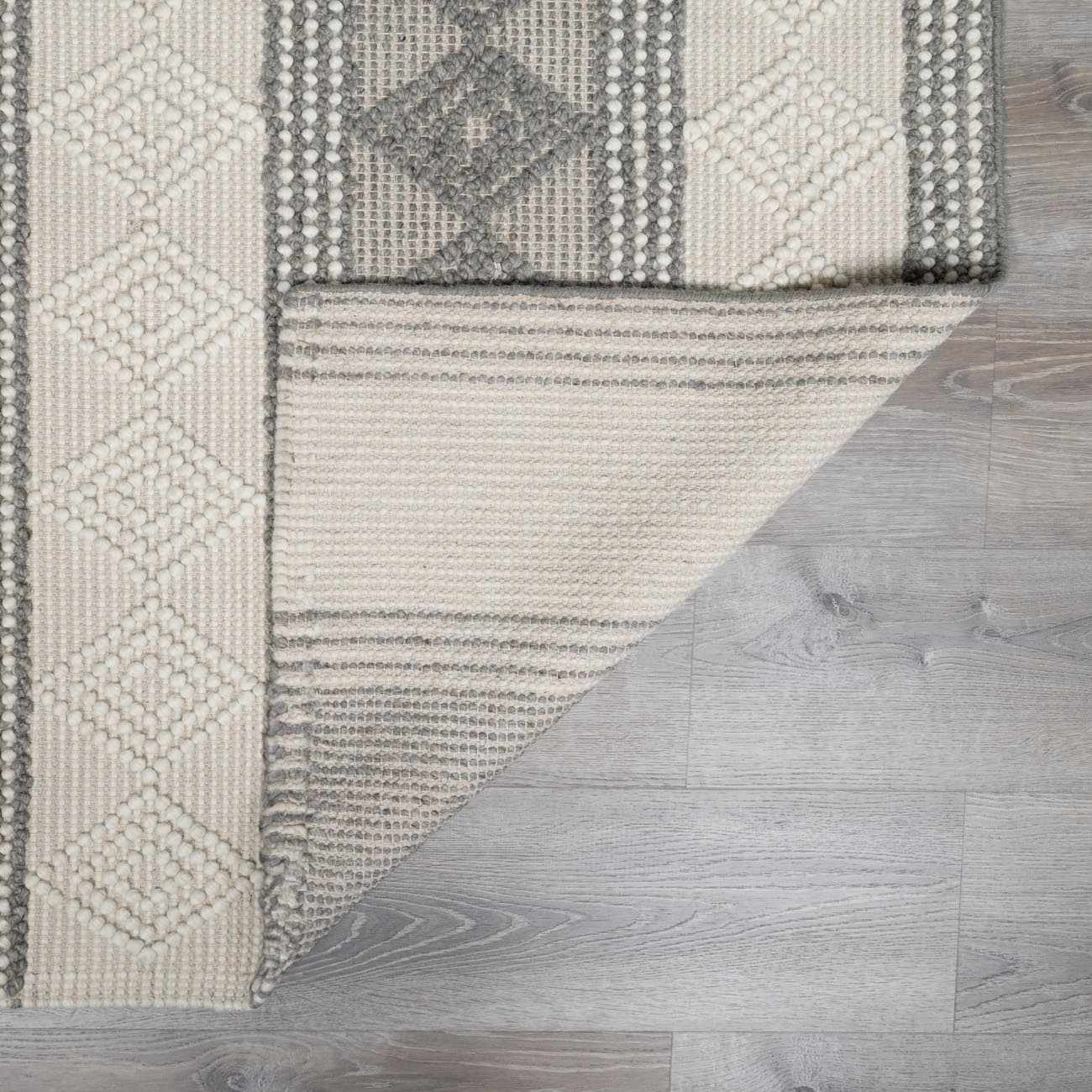 Mineola Wool Area Rug-3