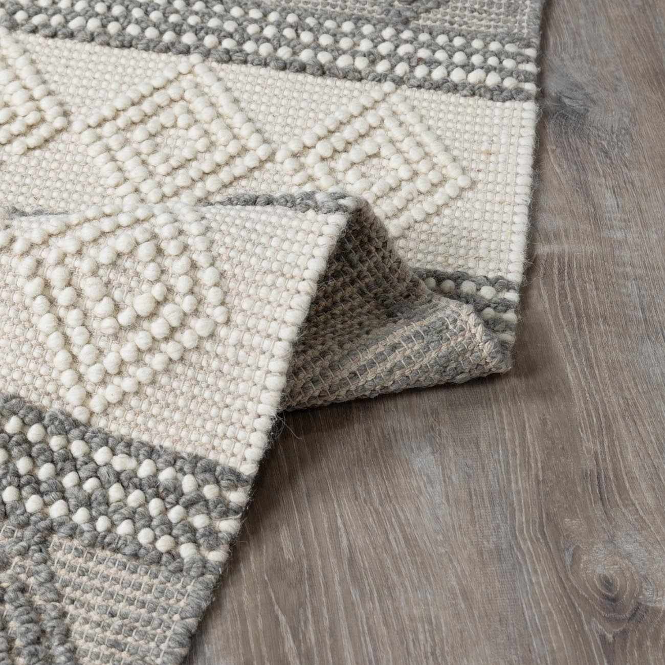Mineola Wool Area Rug-4