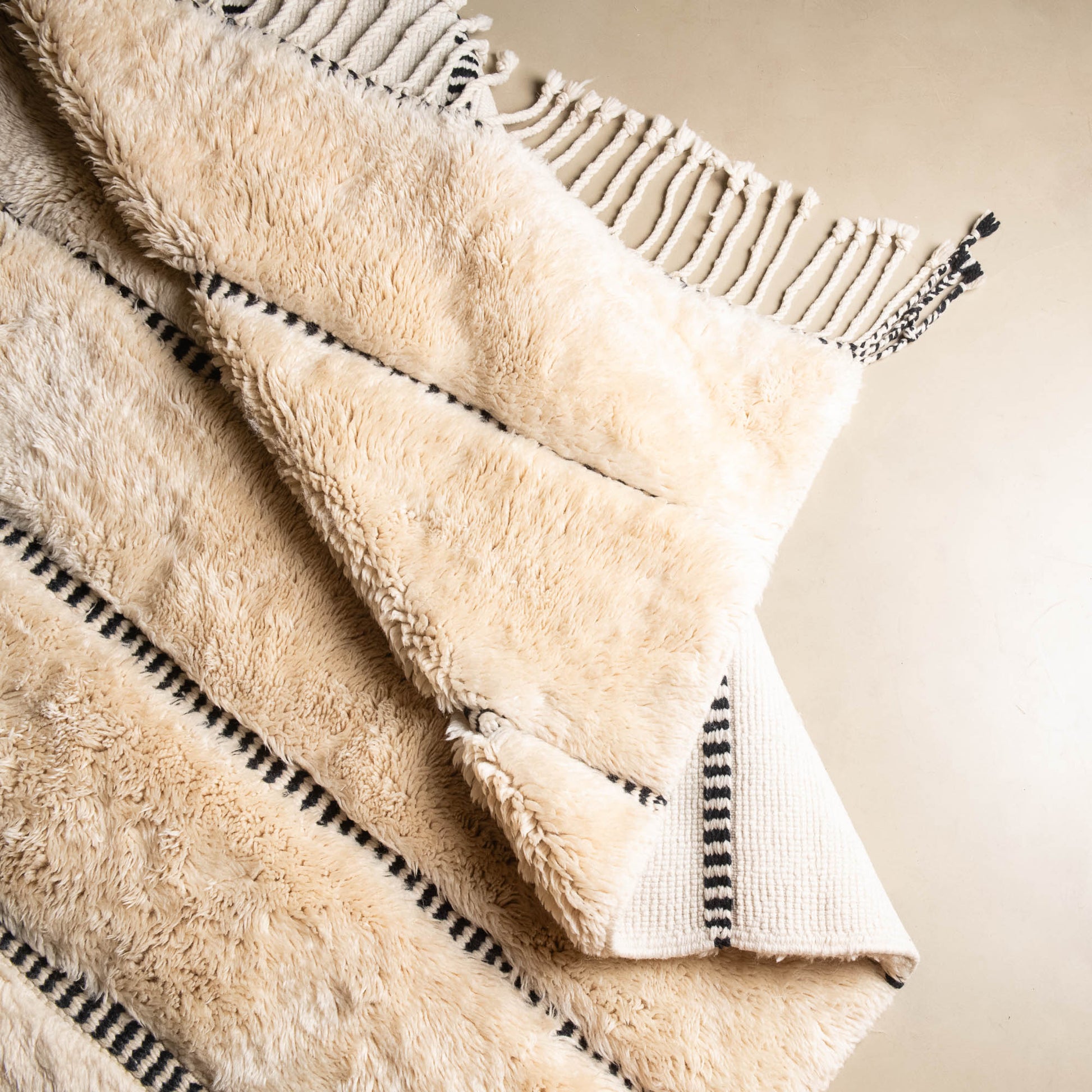 Manuscript - Luxury Shag Moroccan Rug-3