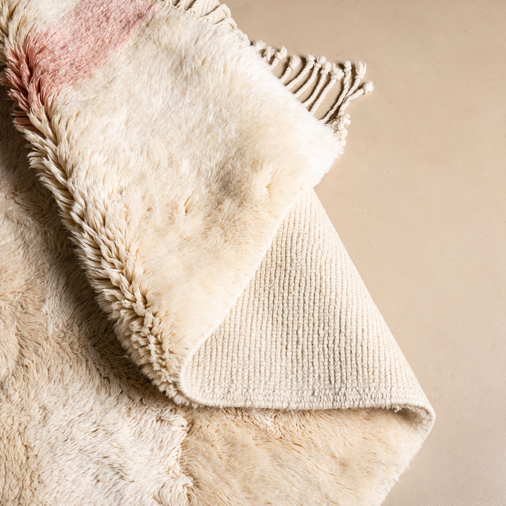 Soft Echoes - Luxury Shag Moroccan Rug-3