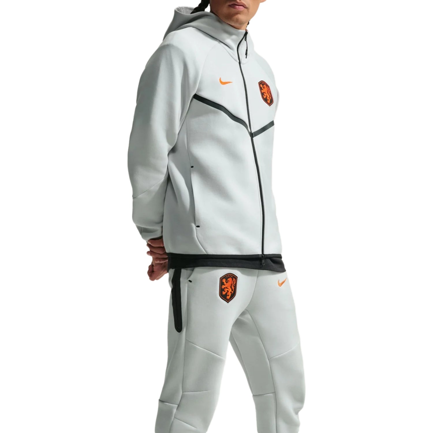 Netherlands Tech Fleece presentation soccer tracksuit 2026/27 - Nike-4