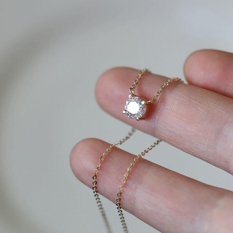 Women's Super Flash Temperament Entry Lux Clavicle Chain Necklaces