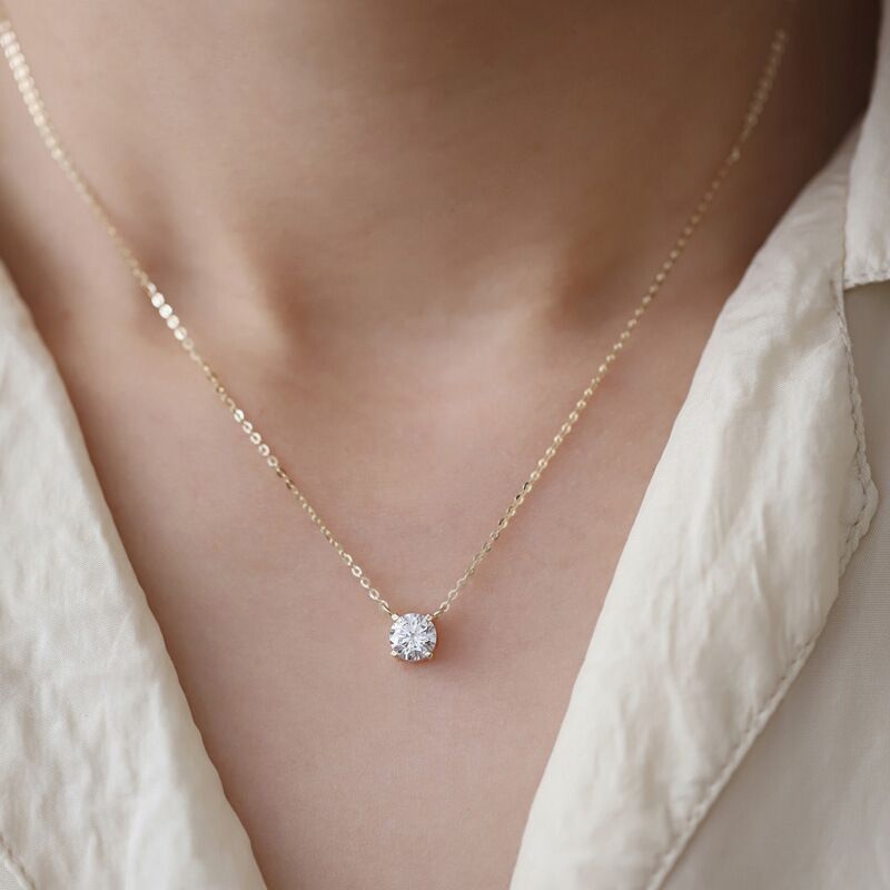 Women's Super Flash Temperament Entry Lux Clavicle Chain Necklaces