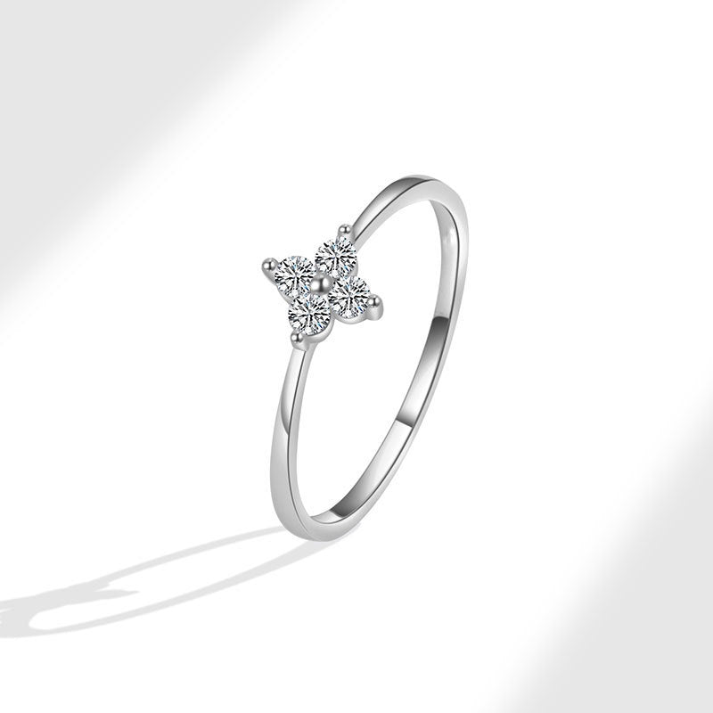 Women's Entry Lux Style Four-leaf Clover Zircon Niche Rings