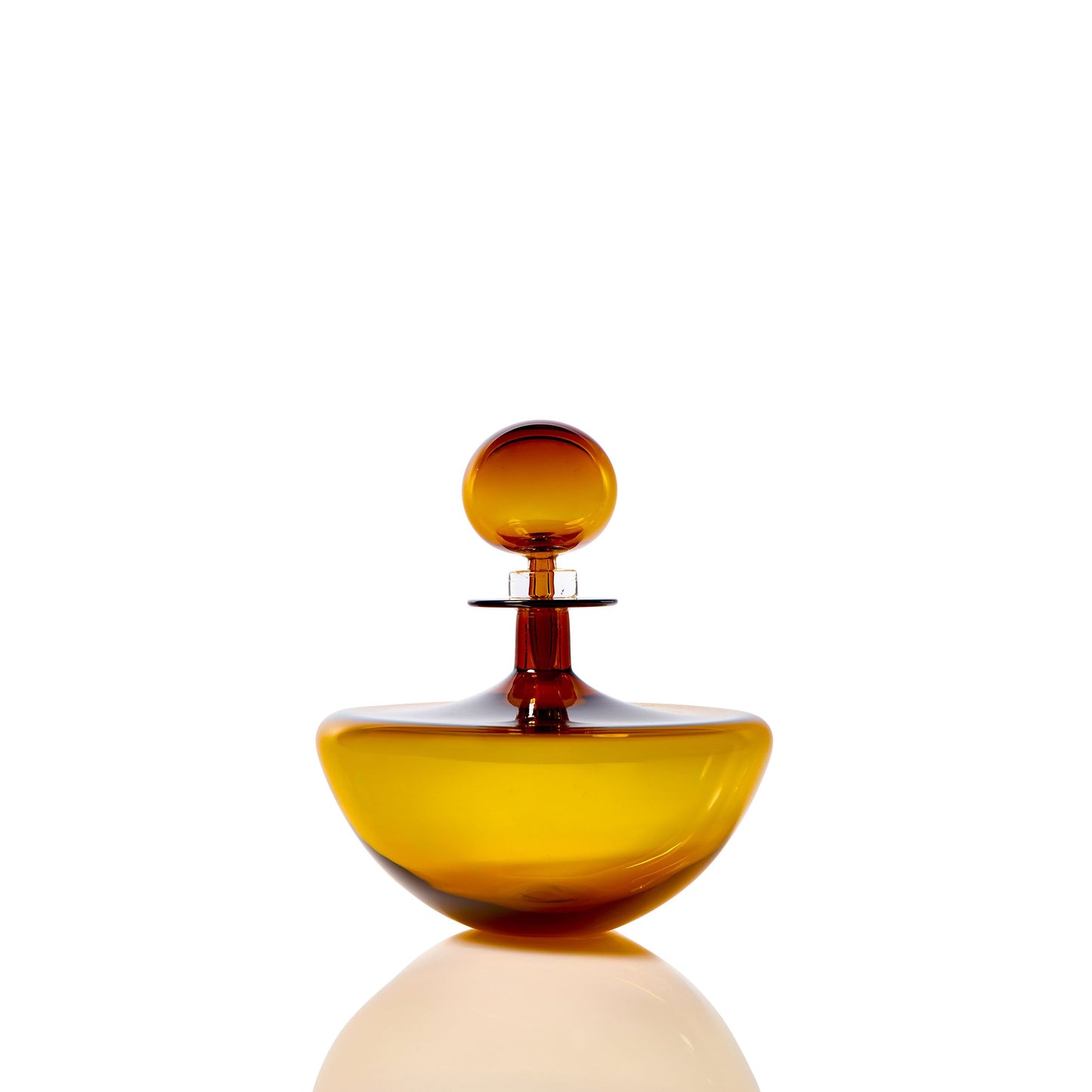 Petite Low Arc Decanter