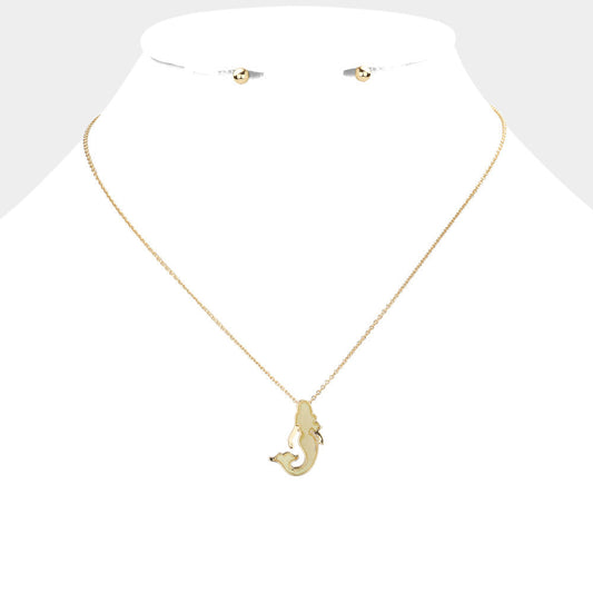Faux Druzy Mermaid Pendant Necklace
