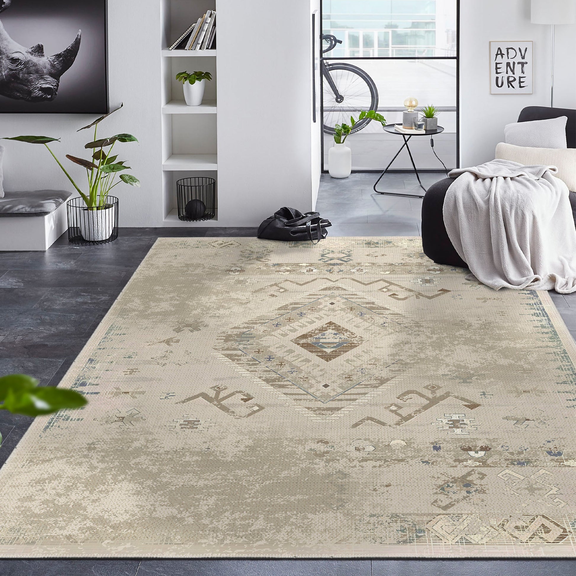 Raze Area Rug-1