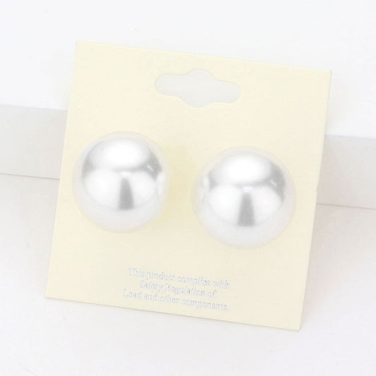20mm Pearl stud earrings