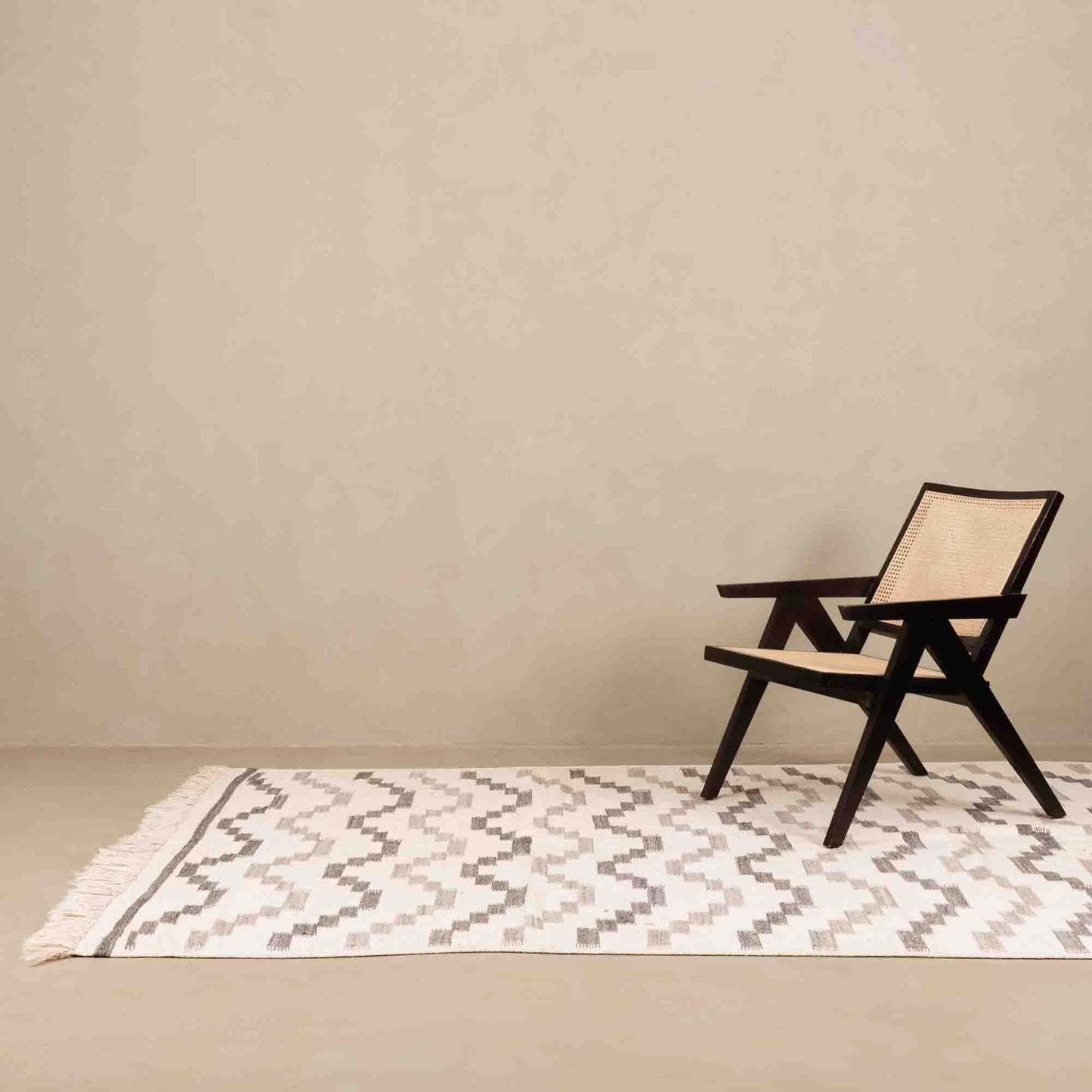 Sanabil - taznakht kilim rug-1
