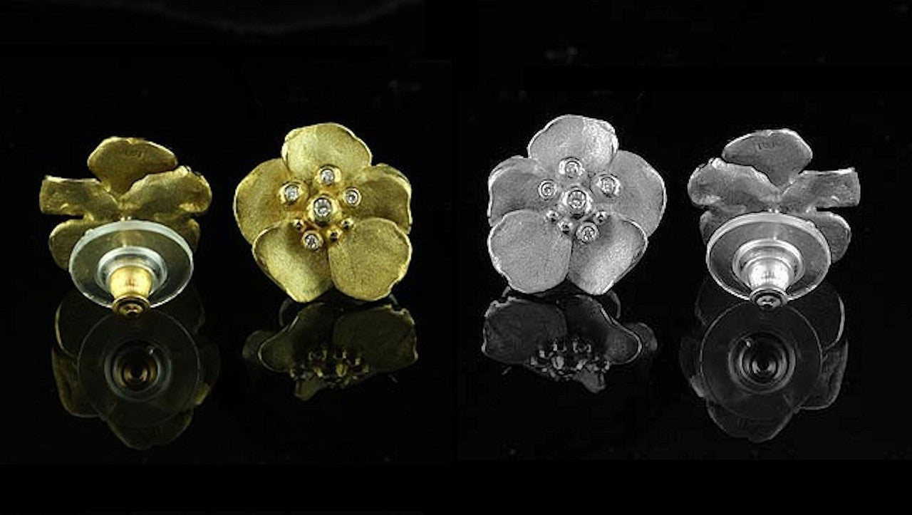 Metal Petals- Three Pansy Necklace-18K Gold with Diamond Center-15