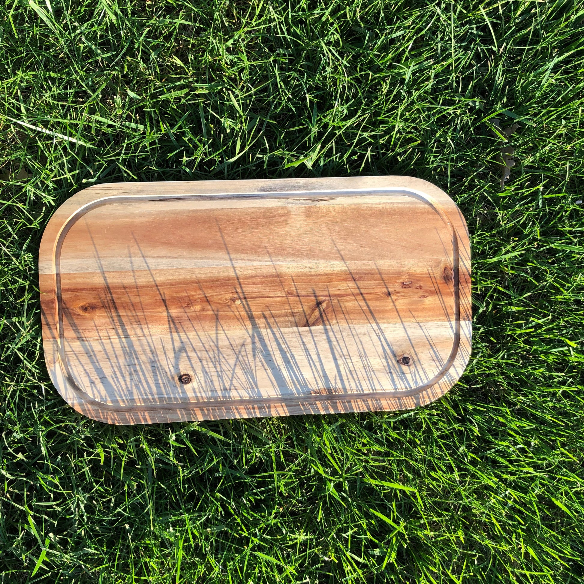 Zavis Green Acacia Wood Serving Rounded Cutting Board With Juice Groove 18" X 10" | Dishwasher Safe-3