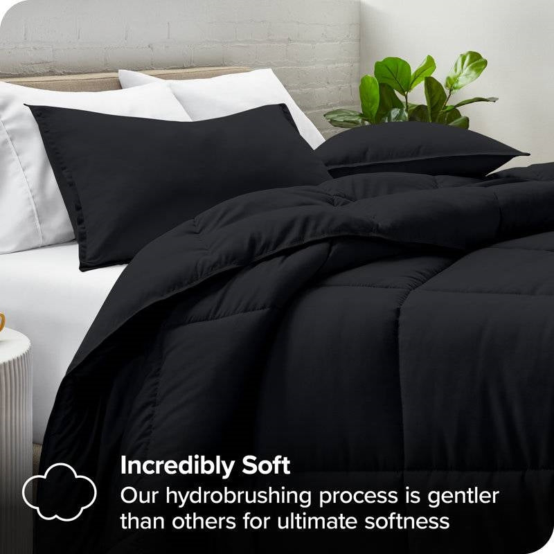 Queen size Luxuriously Soft Down Alternative Comforter Set in Black-4