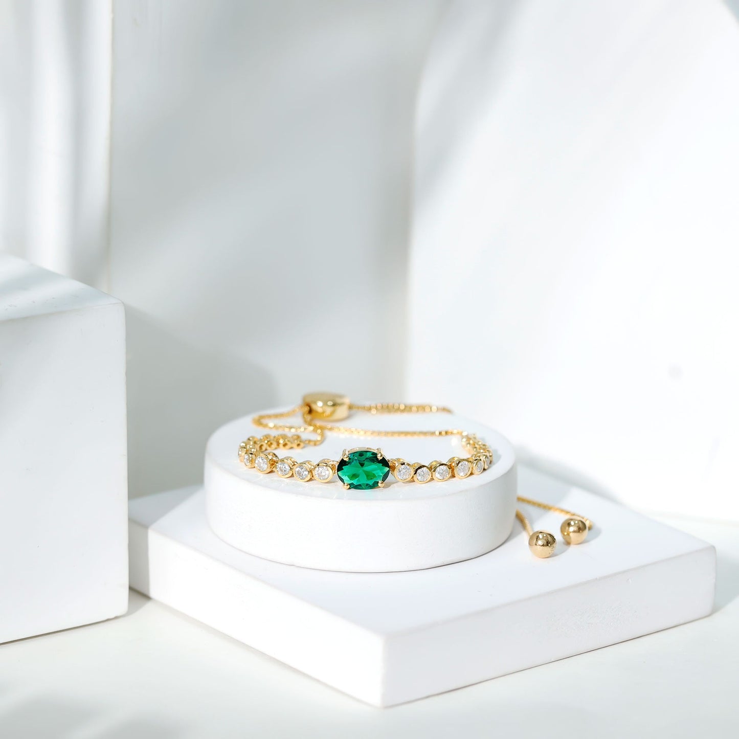 Certified 6X8 MM Oval Lab Grown Emerald Bolo Bracelet