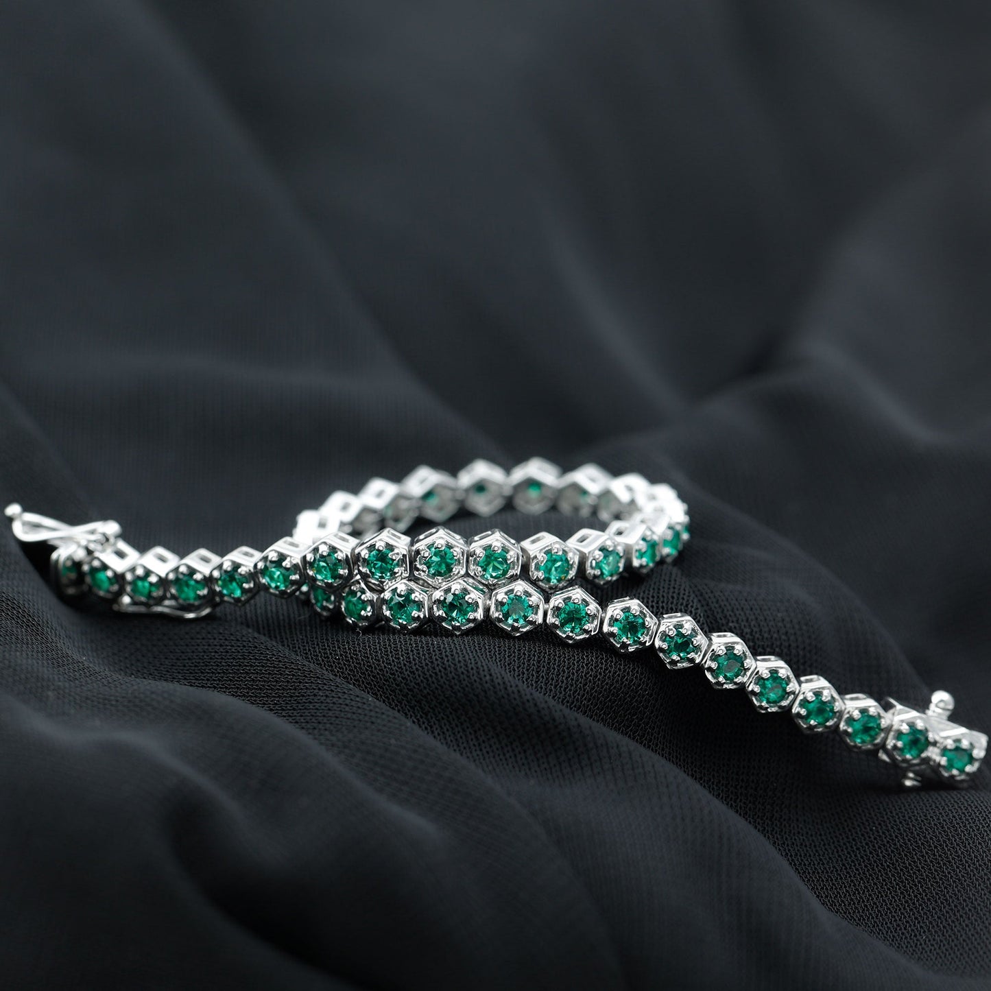 Certified 5.64 Carat Lab Grown Emerald Hexagon Tennis Bracelet for Women