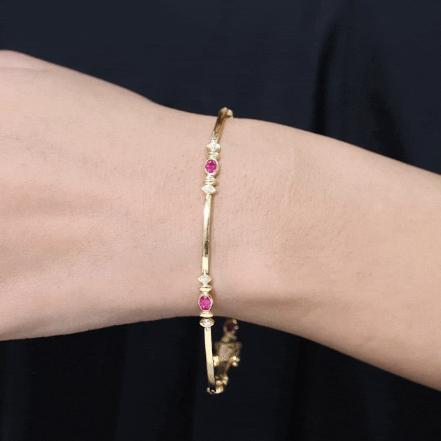 Oval Lab Grown Ruby Link Bracelet with Moissanite