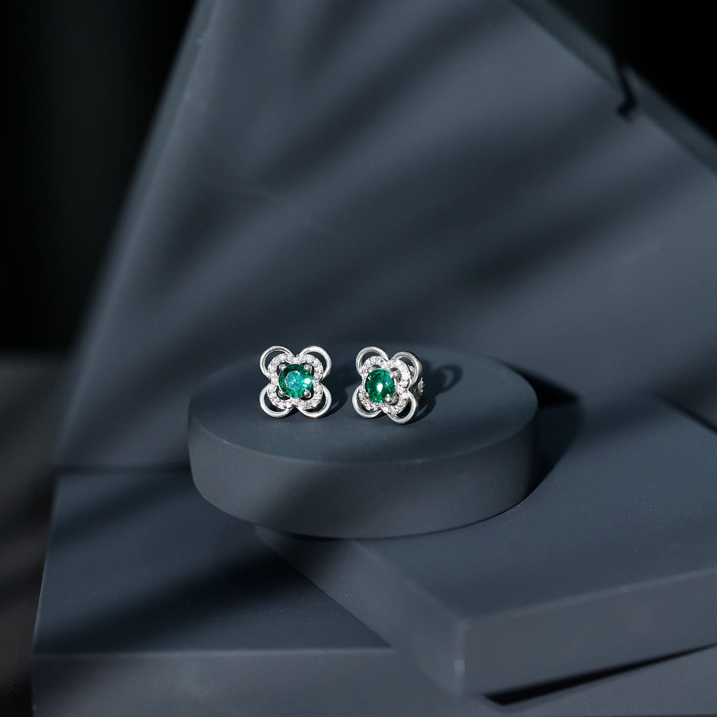 1 Carat Lab Grown Emerald Flower Earrings with Certificate